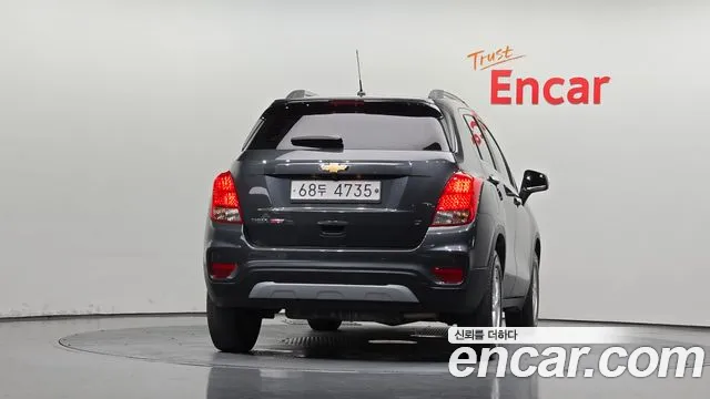 Chevrolet Tracker 2017 thumb 4