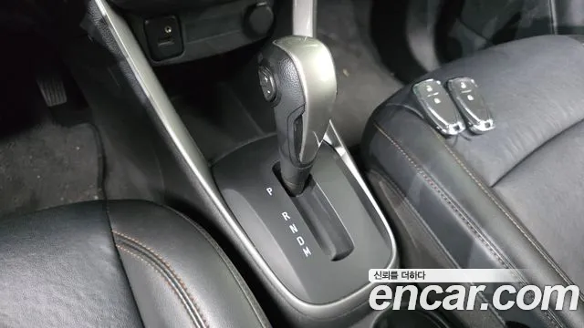 Chevrolet Tracker 2017 thumb 9