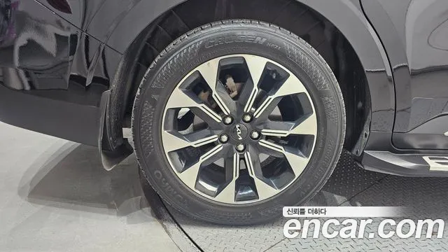 Kia Carnival 2022 thumb 5