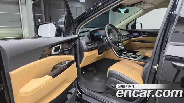 Kia Carnival 2022 thumb 10
