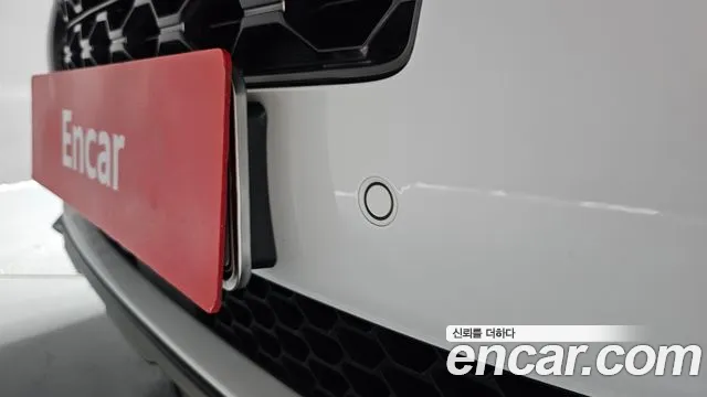 Hyundai Santa Fe 2018 thumb 12