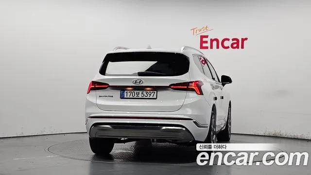 Hyundai Santa Fe 2023 thumb 4