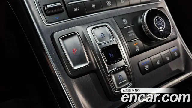Hyundai Santa Fe 2023 thumb 9