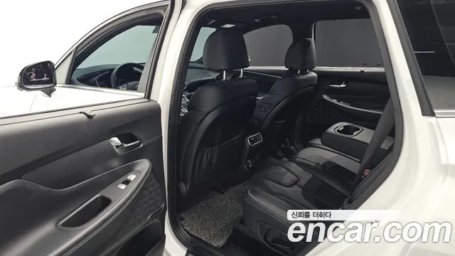 Hyundai Santa Fe 2023 thumb 12