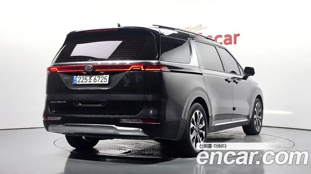 Kia Carnival 2020 thumb 2