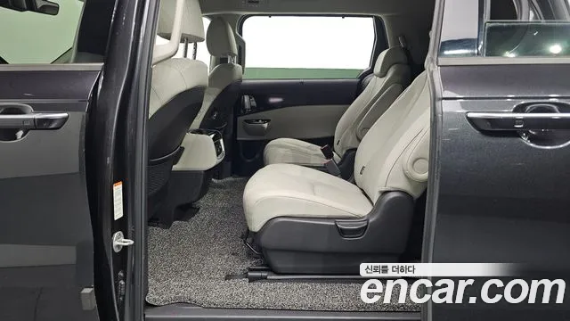 Kia Carnival 2020 thumb 12