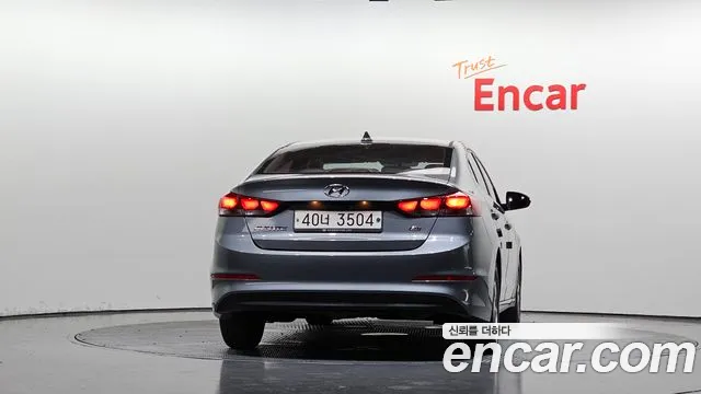 Hyundai Avante 2015 thumb 4