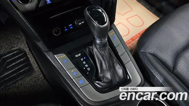 Hyundai Avante 2015 thumb 9