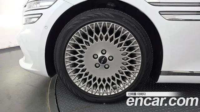 Genesis G80 2024 thumb 5