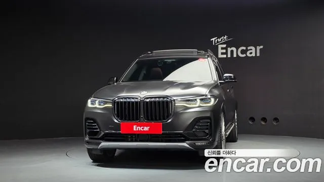 BMW X7 2020 thumb 3