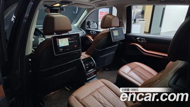 BMW X7 2020 thumb 12