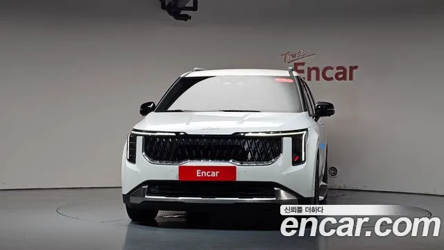 Kia Carnival 2024 thumb 2