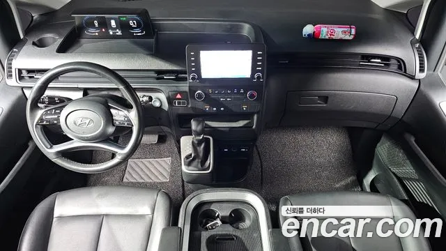 Hyundai Staria 2022 thumb 7