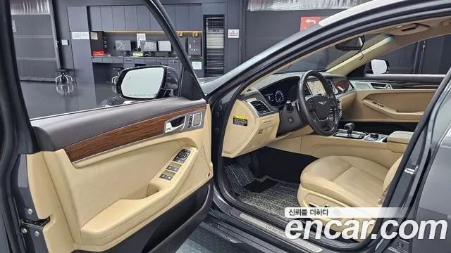 Genesis G80 2019 thumb 10