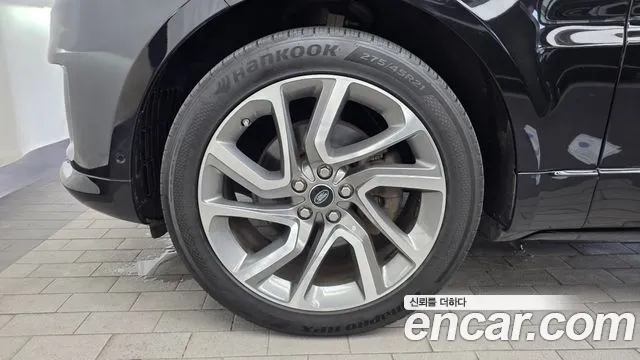Land Rover Range Rover Sport 2018 thumb 5