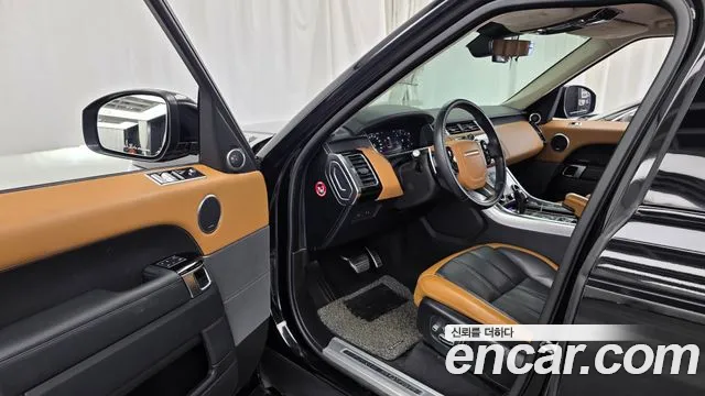 Land Rover Range Rover Sport 2018 thumb 10