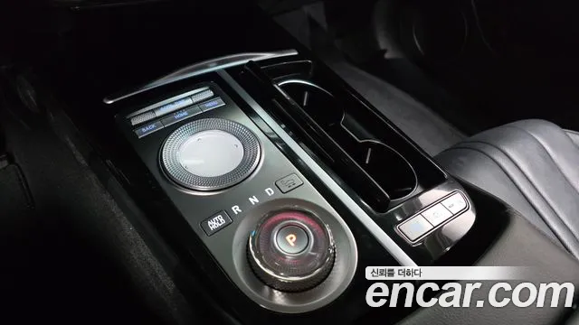 Genesis G80 2021 thumb 9
