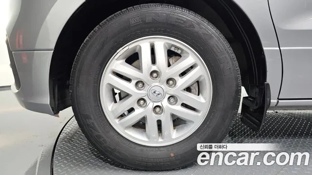 Hyundai Starex 2018 thumb 4