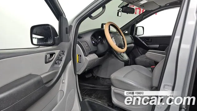 Hyundai Starex 2018 thumb 9