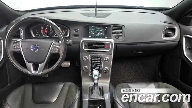 Volvo S60 2017 thumb 7