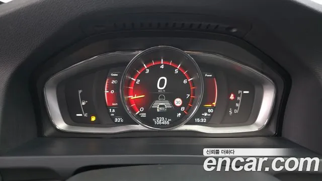 Volvo S60 2017 thumb 8