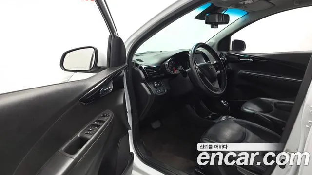 Chevrolet Spark 2016 thumb 10