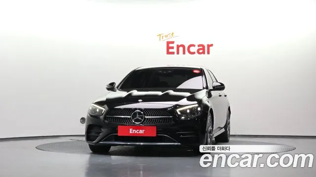 Mercedes-Benz E-Класс 2021 thumb 3