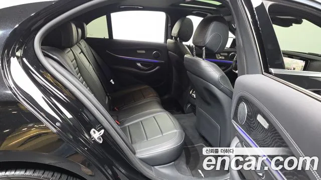 Mercedes-Benz E-Класс 2021 thumb 12