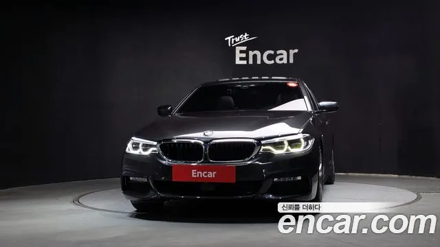 BMW 5 серии 2017 thumb 3