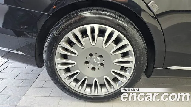 Mercedes-Benz S-Класс 2015 thumb 5