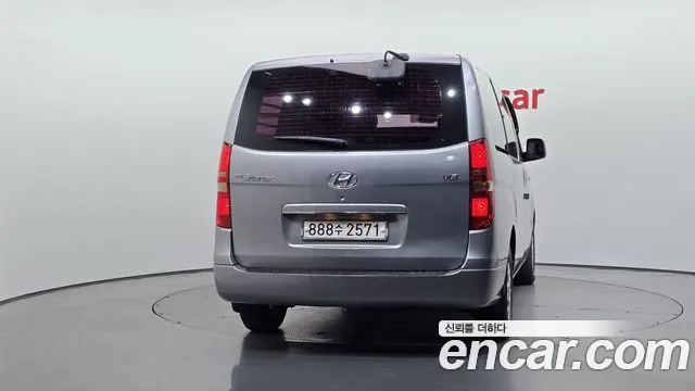Hyundai Starex 2014 thumb 4