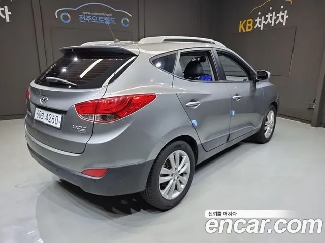 Hyundai Tucson 2012 thumb 6