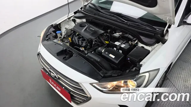 Hyundai Avante 2016 thumb 6