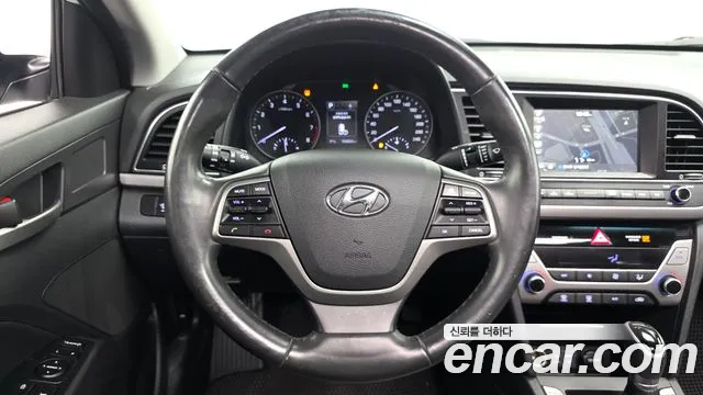 Hyundai Avante 2016 thumb 12