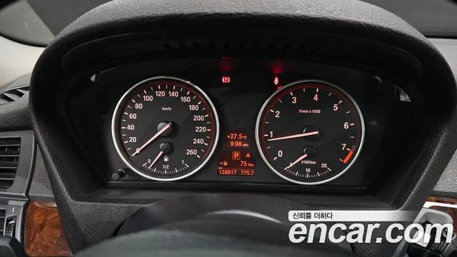 BMW X5 2009 thumb 8