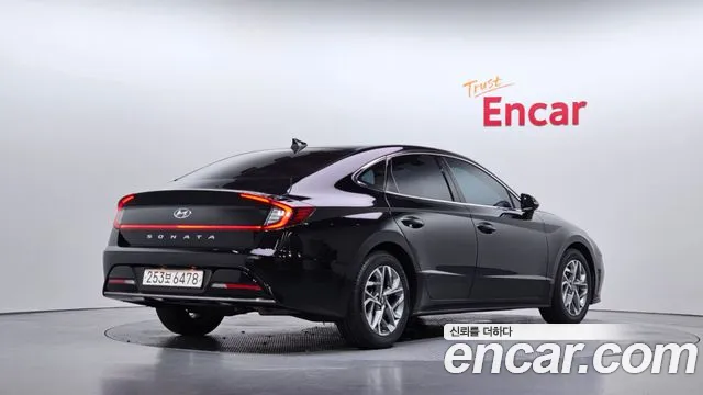 Hyundai Sonata 2022 thumb 2