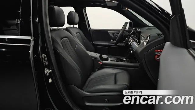 Mercedes-Benz GLB 2021 thumb 10
