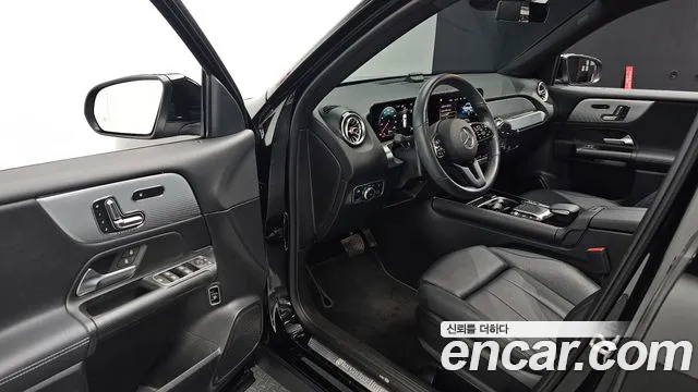 Mercedes-Benz GLB 2021 thumb 11