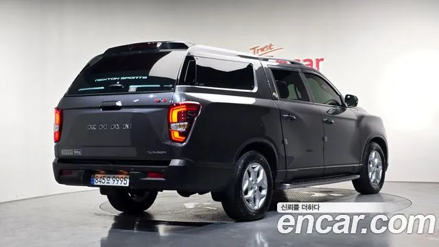 KG_Mobility_Ssangyong Rexton 2023 thumb 2