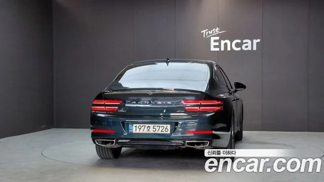 Genesis G80 2022 thumb 4
