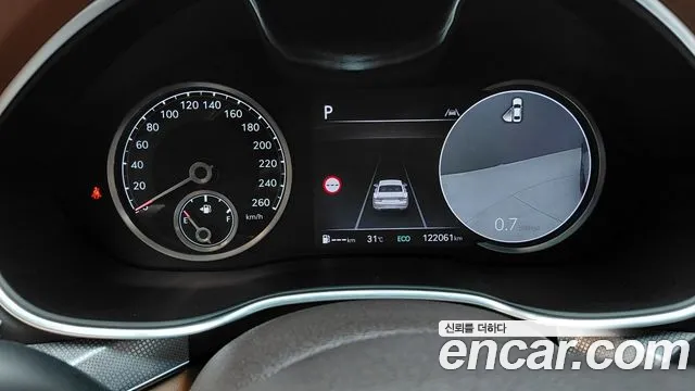 Genesis G80 2022 thumb 8