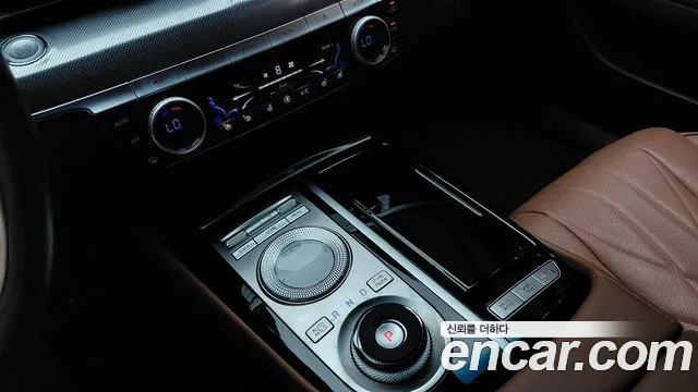 Genesis G80 2022 thumb 9