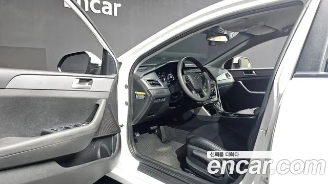 Hyundai Sonata 2016 thumb 10