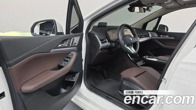 BMW 2 серии 2025 thumb 10