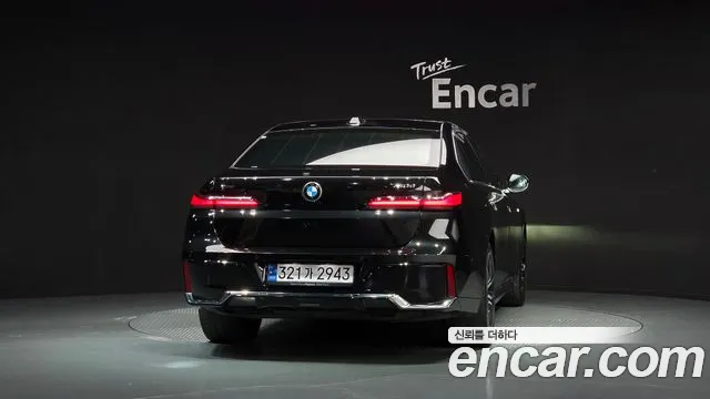 BMW 7 серии 2024 thumb 4