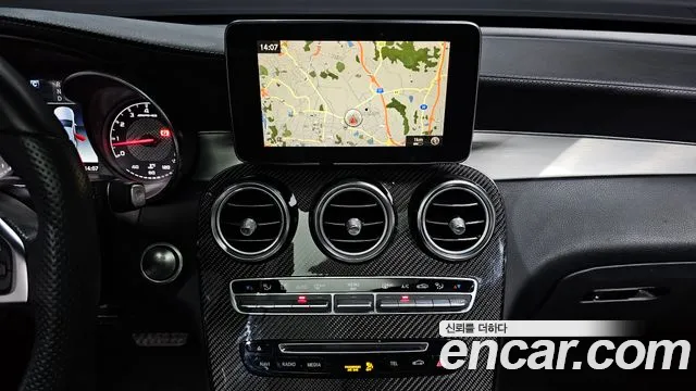 Mercedes-Benz GLC 2018 thumb 11