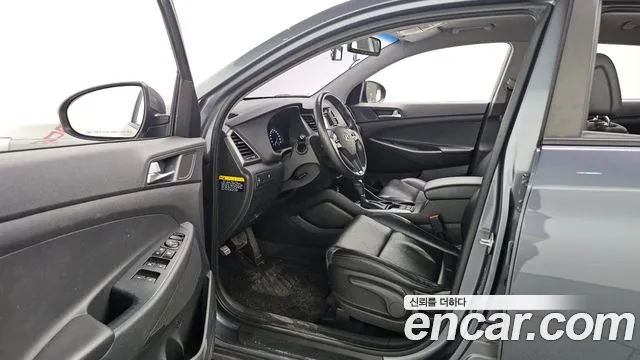 Hyundai Tucson 2015 thumb 10