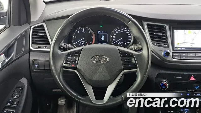 Hyundai Tucson 2015 thumb 11