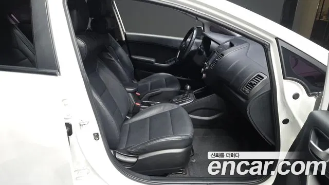 Kia K3 2014 thumb 11