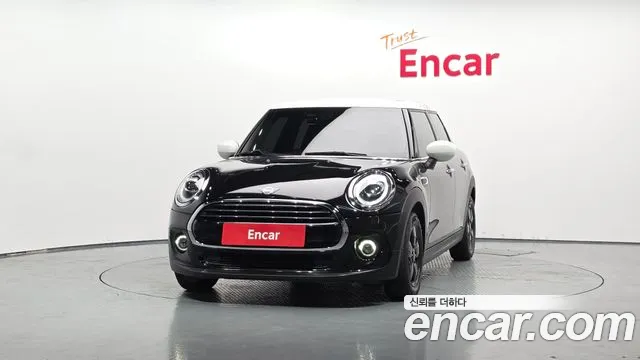 Mini Hatch 2020 thumb 3